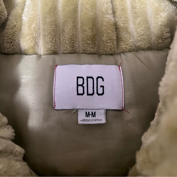 Urban Outfitters BDG Isla Funnel Neck Corduroy Jacket Medium - Picture 7 of 7